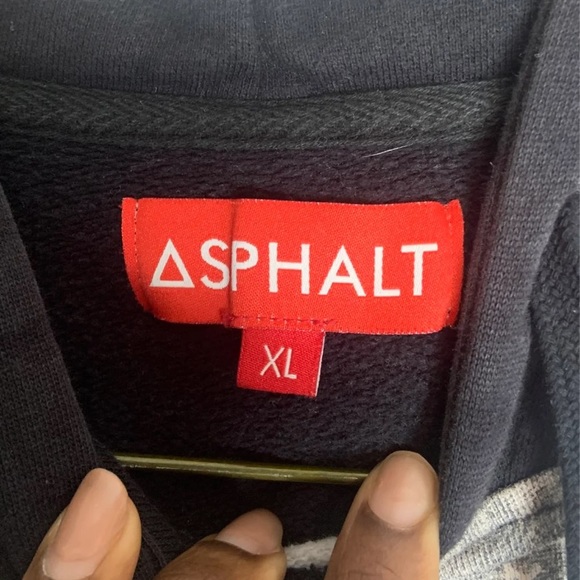 ‘ASPHALT YACHT CLUB’ BOYS HOODIE!!! - Picture 4 of 5